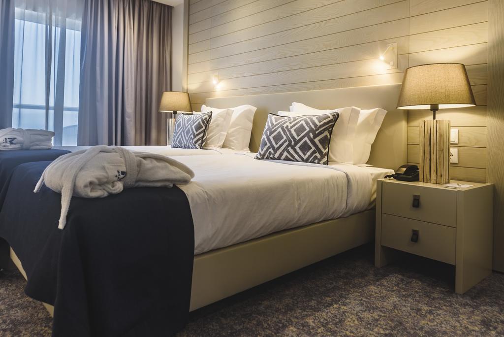 Mh Atlantico Hotel อาโตเกีย ดา บาเลยา ภายนอก รูปภาพ